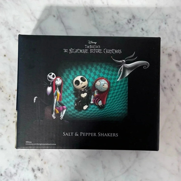 Nightmare Before Christmas Salt and Pepper shakers - BNIB - Picture 6 of 6